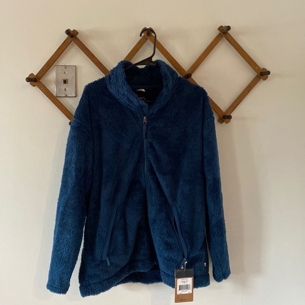 Blue North Face Furry Fleece blue fleece